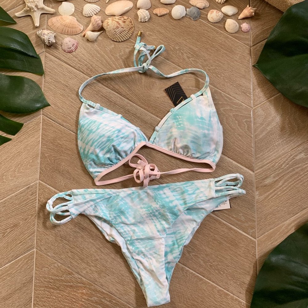 Shorline tie dye blue Bikini